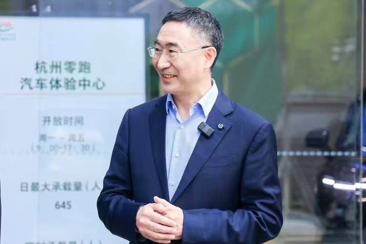 我用了一个月，揭秘mt4天眼动向交易平台指标源码新近的秘密